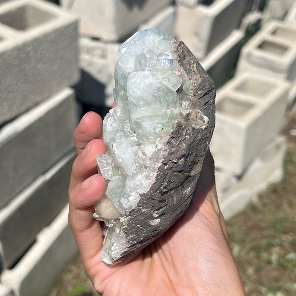 Apophyllite - Picture 3 of 7